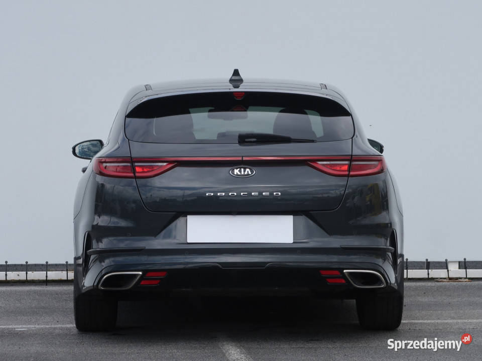 Kia ProCeed GT 16 TGDI benzyna