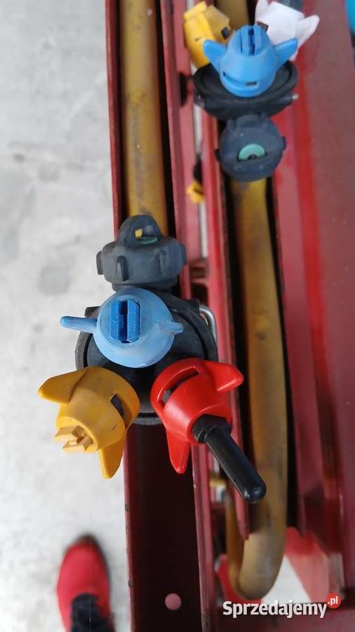 Opryskiwacz Biardzki 400l 12m lance Stan Turek sprzedam