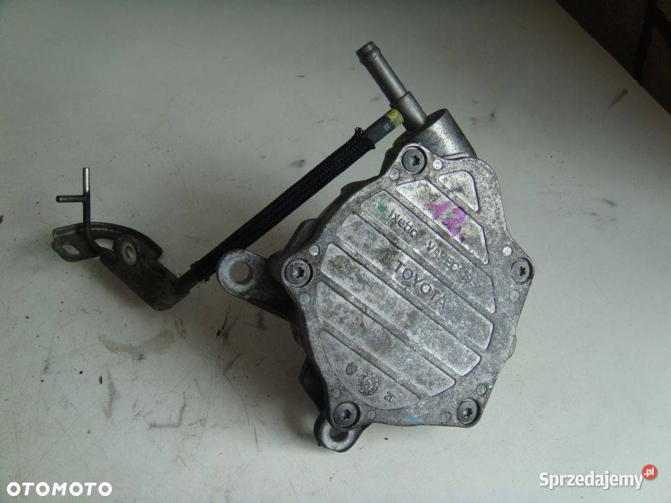 POMPA VACUM TOYOTA AVENSIS III T27 20 22 D4D osobowe świętokrzyskie Włoszczowa
