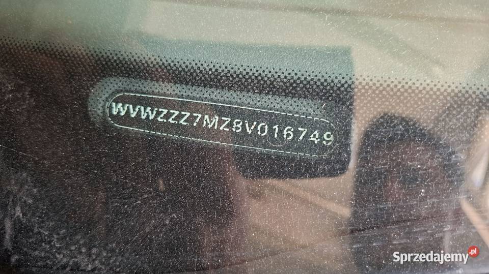 Audi a4 b7 quattro hak sline Ulesie