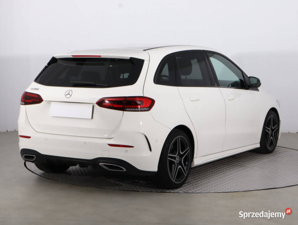 Mercedes B B 200 czarny Piaseczno