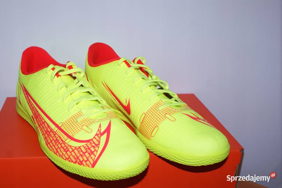 BUTY HALOWE NIKE VAPOR 14 CLUB IC 43 CV0980 760 Toruń
