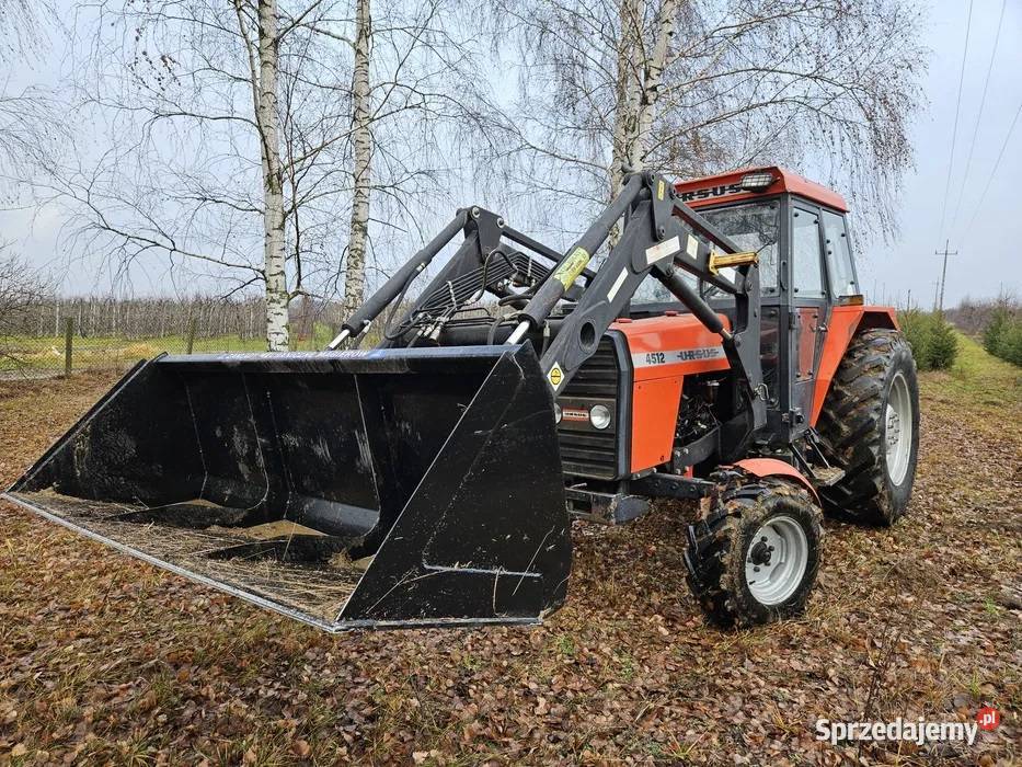 Ursus 4512 massey ferguson 1998 z turem Ursus Grójec