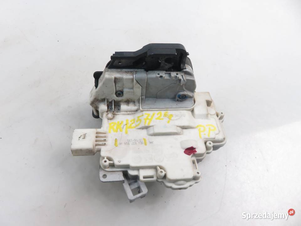 ZAMEK PRAWY PRZEDNI AUDI A4 B7 8E1837016AB sprzedam