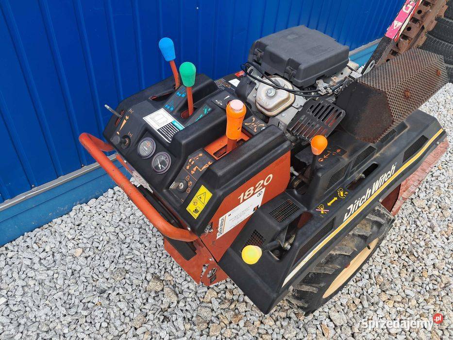 Koparka Łańcuchowa DITCH WITCH 1820 H 24 mth RT Sułów
