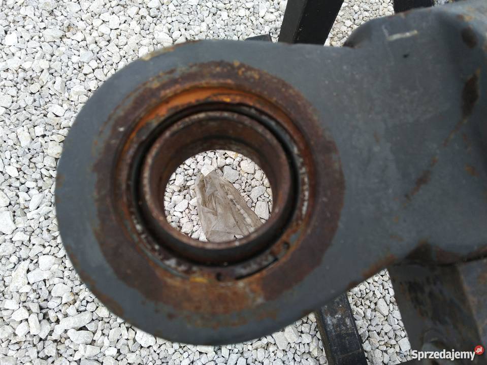 Siłownik Volvo EC 180 210 220 230 240 140 145 Kielce