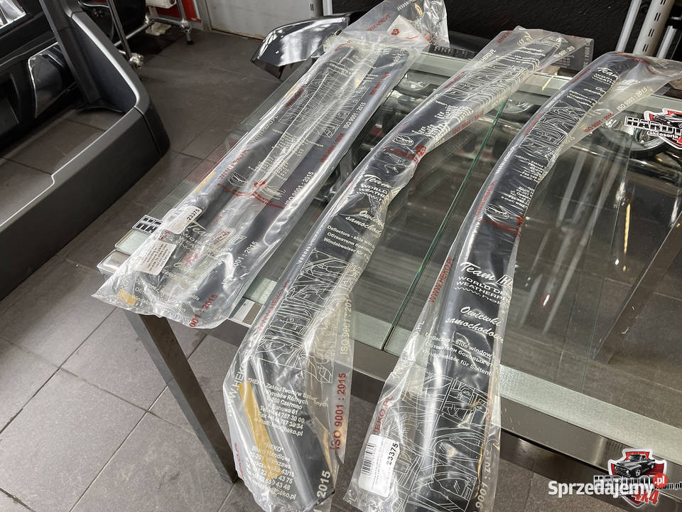 Owiewki HEKO komplet MITSUBISHI L200 Pasłęk sprzedam