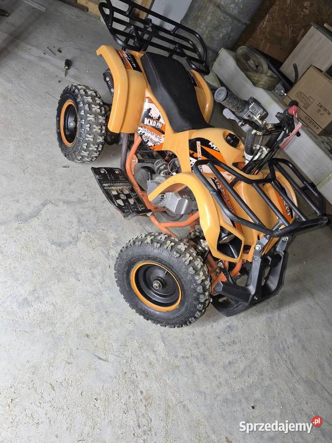 Quad sprzedam zamienię Wólka Sokołowska k. Wólki Niedźwiedzkiej