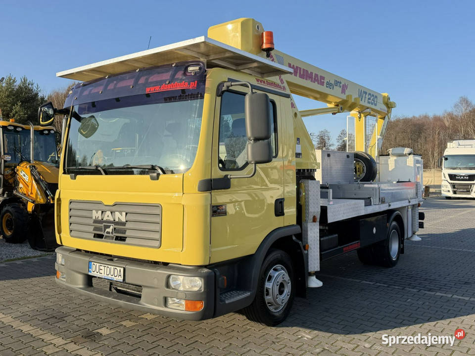 MAN TGL 8210 Zwyżka WUMAG WT 230 23m w bok 18m 4580cm3 świętokrzyskie Widełki