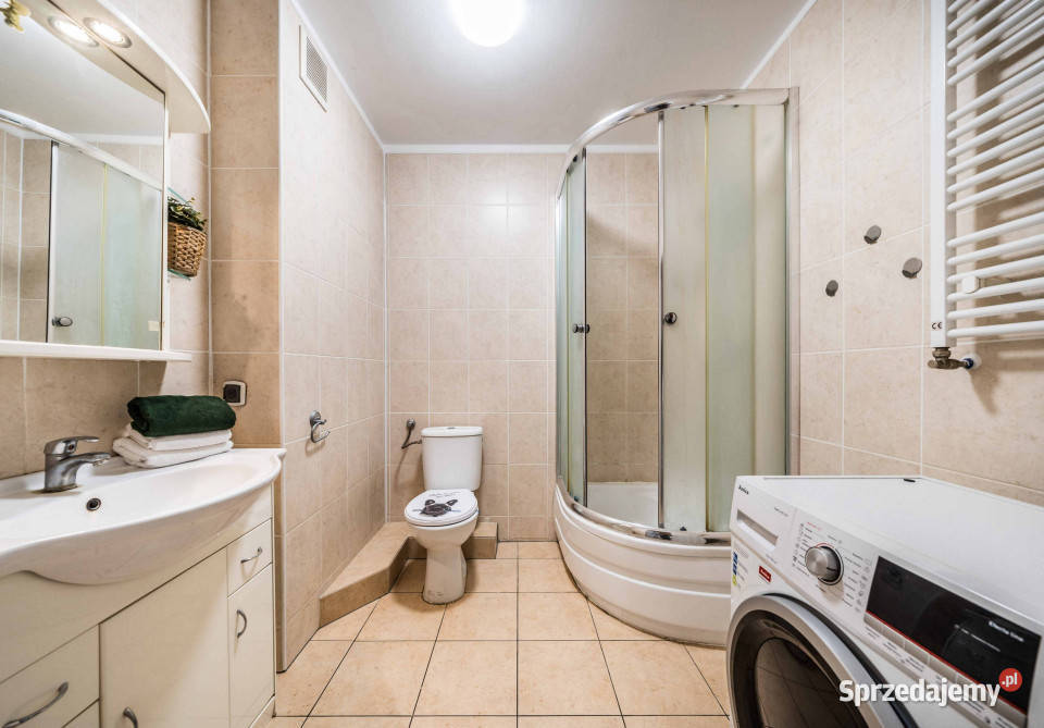 2osobne pokoje oddzielna kuchnia balkon
