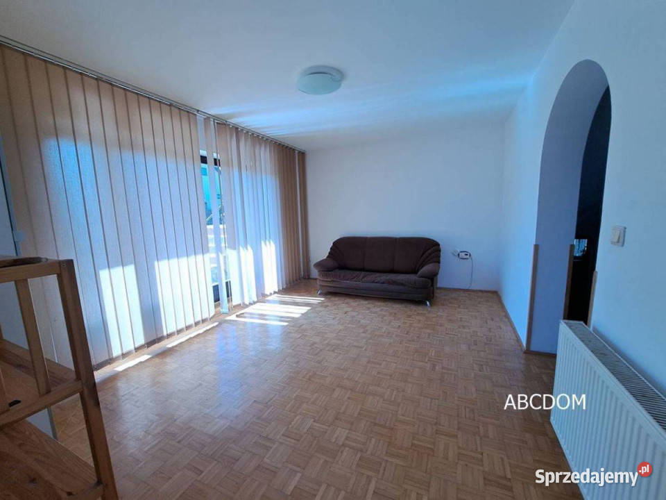 Kraków dom wolnostojący działka 15 arów strych