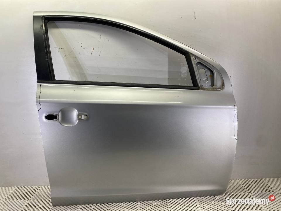 DRZWI PRAWY PRZÓD HYUNDAI i20 Hatchback FG SLEEK