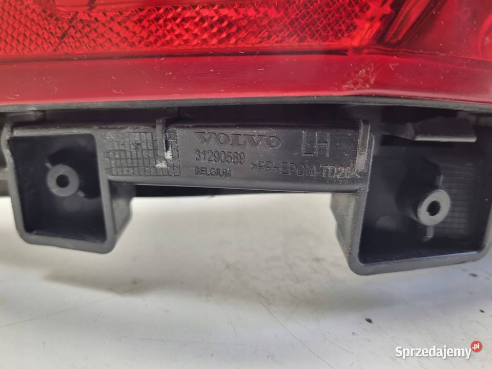 Volvo V40 II 1216r TYLNIA TYLNA LAMPA LEWA lewy Chełm sprzedam