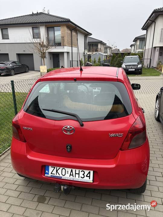 Toyota Yaris elektryczne lusterka