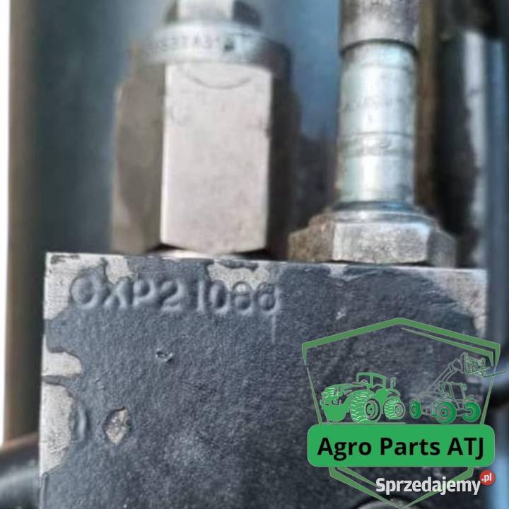 Siłownik główny podnoszenia ramienia JCB 52450 Ciechanowiec sprzedam