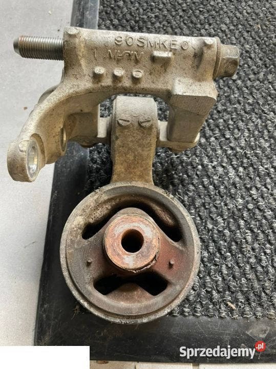 Honda Civic UFO VIII 18 Ivtec łapa silnika tył Kozubszczyzna sprzedam