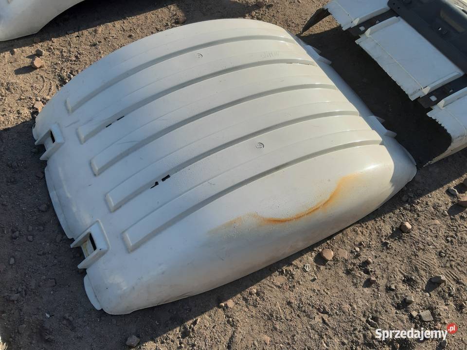 SCANIA R S P BŁOTNIK NADKOLE TYŁ KOMPLET 1357600 Bieleń