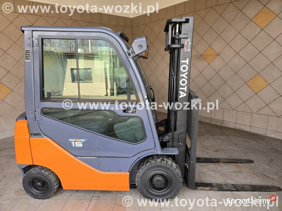 Wózek widłowy TOYOTA 8FDF15 KABINA 1800 mth