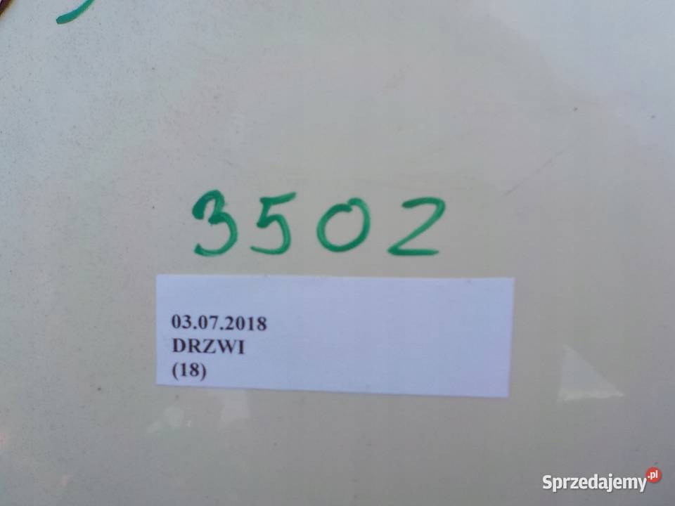 DRZWI LEWE PRZEDNIE NISSAN 350Z