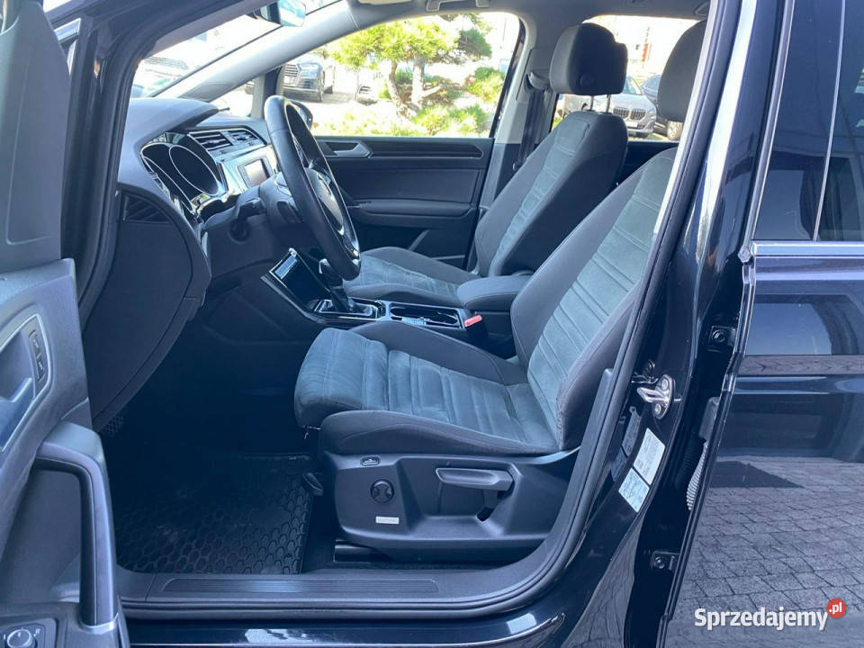 Volkswagen Touran LED DSG masaż podgrz fot navi Żory