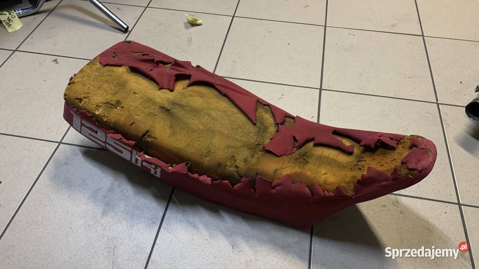 Siedzenie Kanapa Honda MTX 125 Brzeszcze