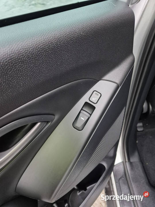 Hyundai ix35 navi kamera led lift 17CRD NOWE sprzedam