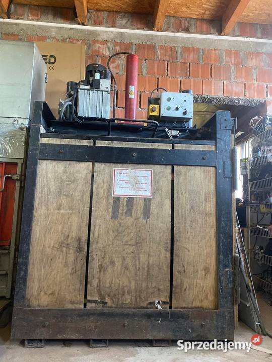 Belownica zgniatarka prasa do śmieci makulatury Trzebinia
