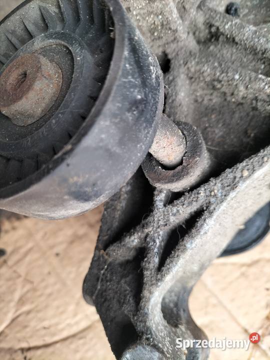 AUDI 80B4 80 B4 19 TDI 028903143G PODSTARA Kamień-Kolonia sprzedam