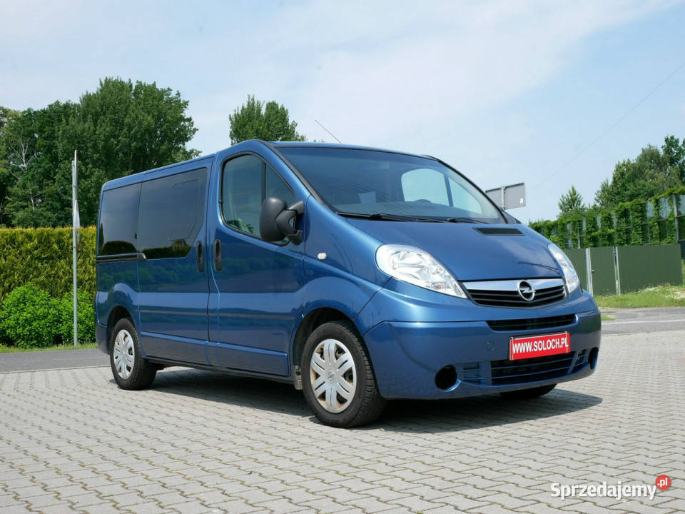 Opel Vivaro 25 CDTI 135 Tour 7 Osób VAT 23 elektryczne lusterka Opel śląskie sprzedam