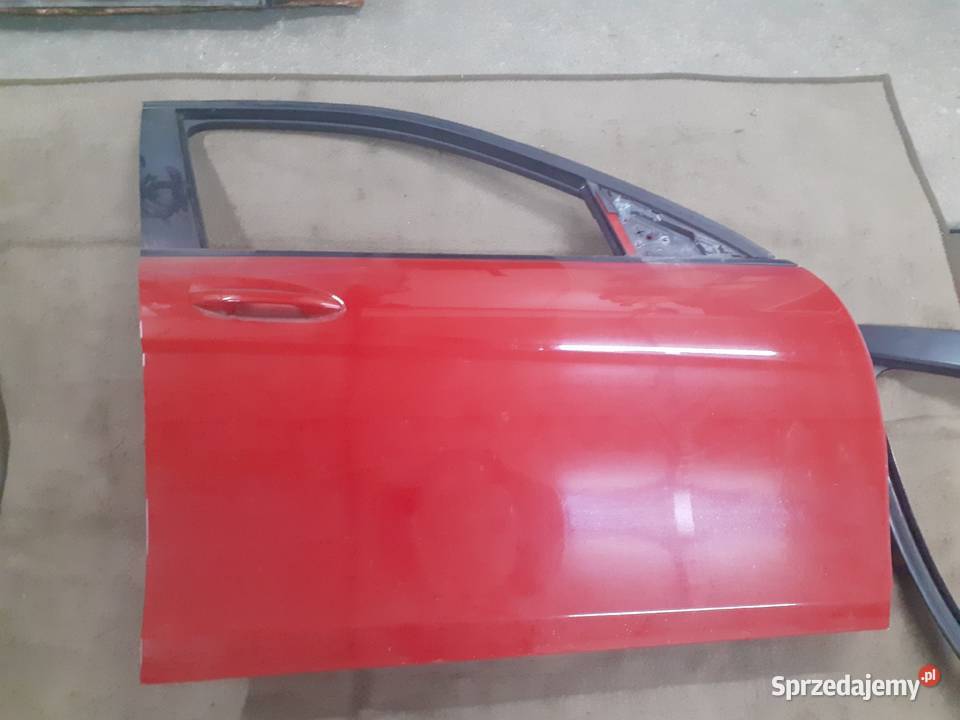 Drzwi prawe i lewe przód I tył Mercedes W204 Rąty