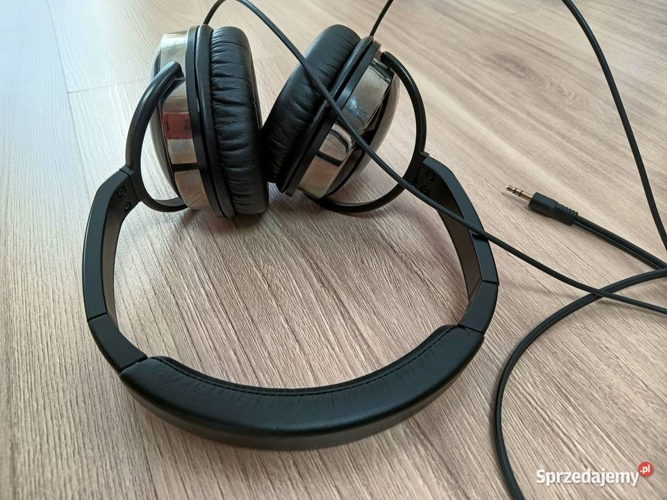 Słuchawki nauszne przewodowe Creative Aurvana sprzedam
