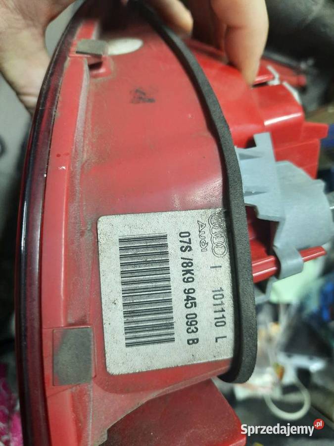 LAMPA AUDI A4 B8 Lewy tył LED wewnętrzna sprawne