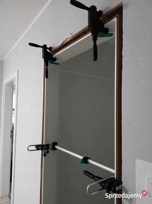 Zestaw montażowy do ościeżnic futryn Wolfcraft Chodzież