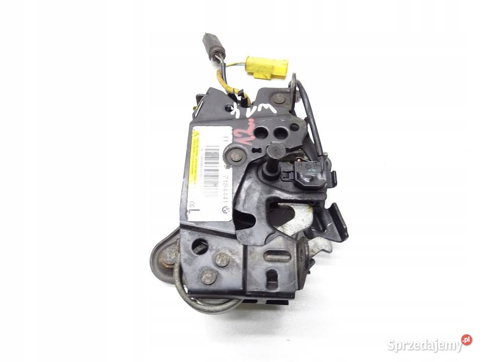 ZAMEK RYGIEL MASKI LEWY BMW F10 F11 7184441