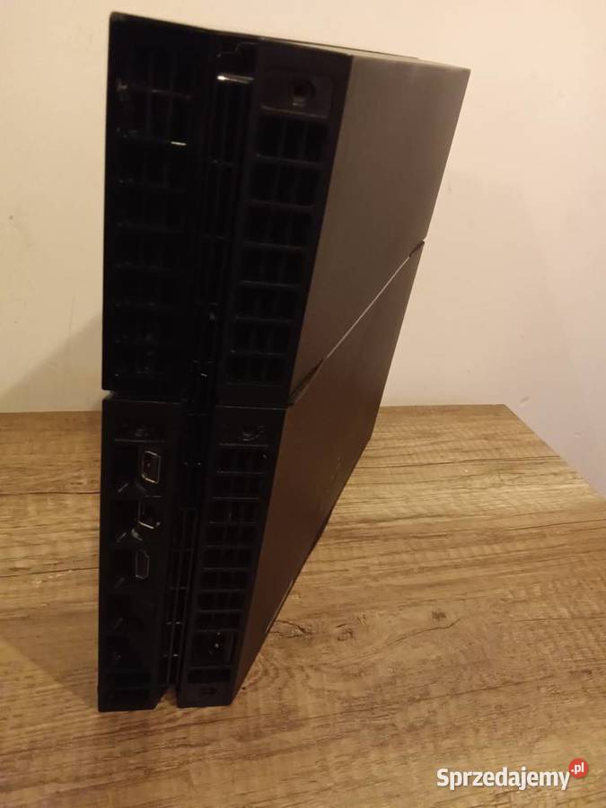 PlayStation 4 z oryginalnym Padem i 2x Gry Ełk
