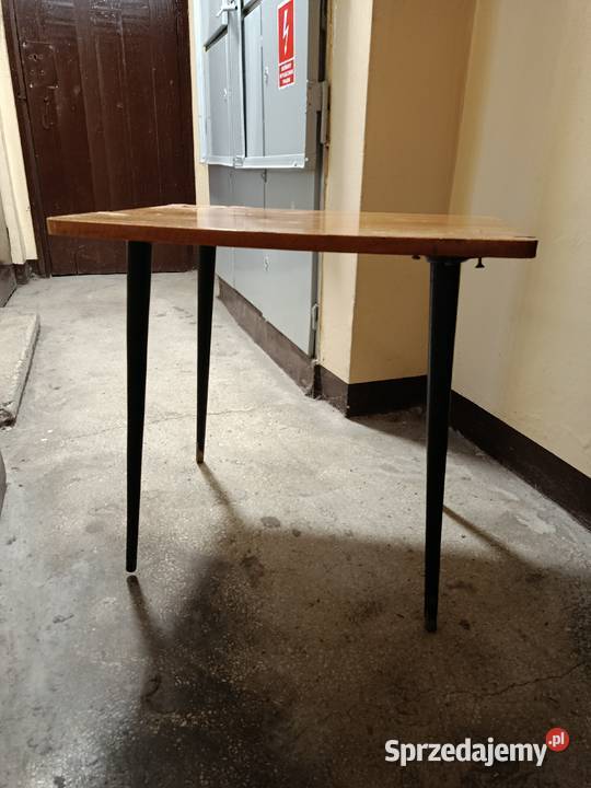 Stolik patyczak PRL Antyki, Sztuka, Kolekcje mazowieckie