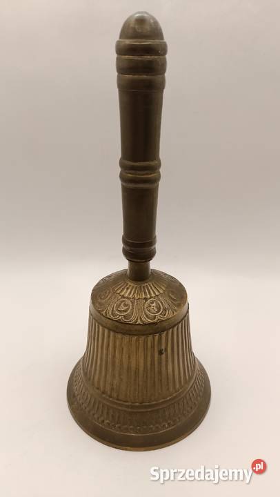 Duży dzwonek z pięknymi reliefami żółty kolor lubelskie Zamość