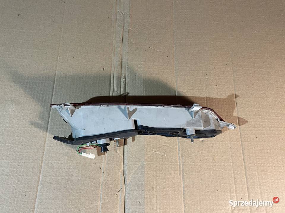 Lampa tył prawa klapa bmw 7 e65 e66 Europa Szczecin