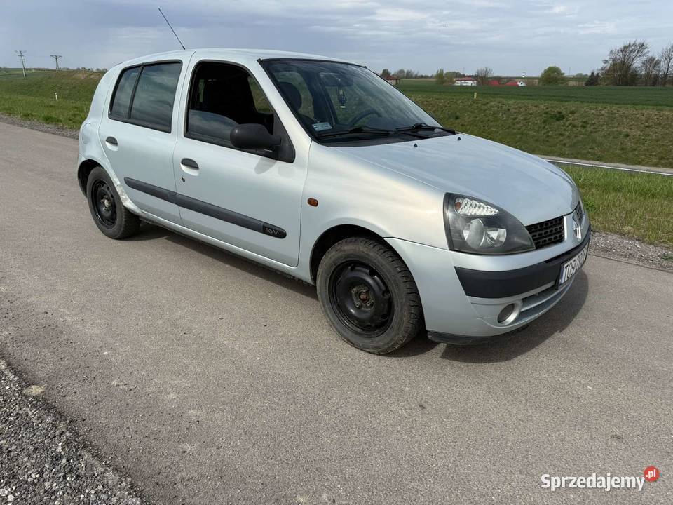 Renault Clio II benzyna Rok produkcji 2002 Ostrowiec Świętokrzyski