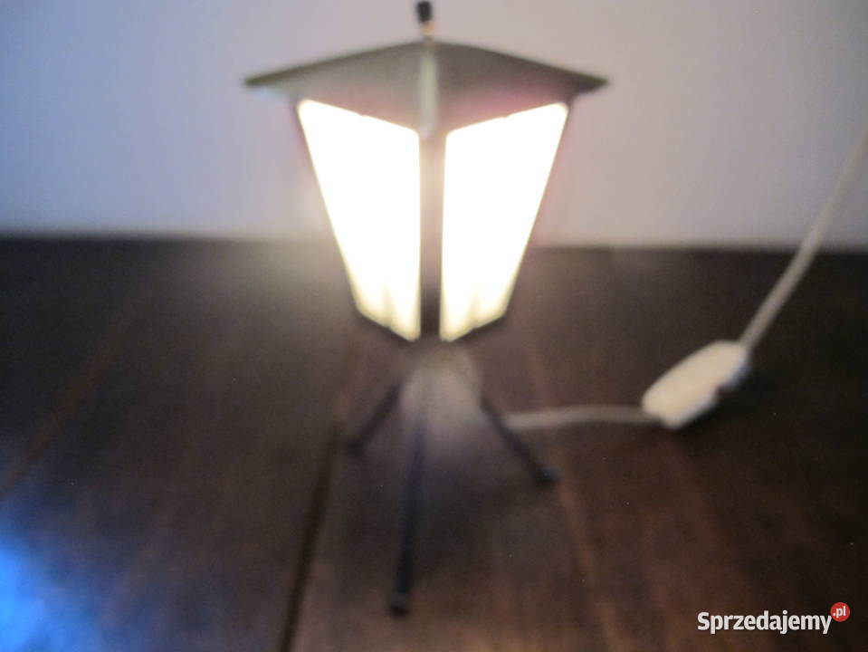 Lampa stołowa na 3 nóżkach latarenka kuta złoty Oświetlenie Olkusz sprzedam