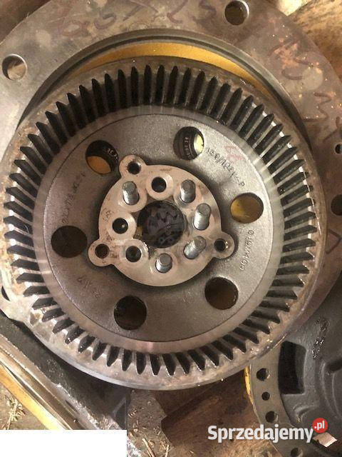 JCB 52656 Zwolnica Zwrotnica Dyfer Piasta Półoś wielkopolskie Jastrzębniki