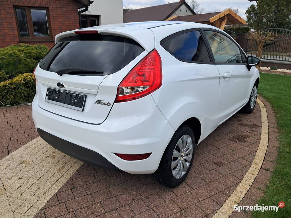Sprzedam Ford Fiesta Mk7 125 benzyna sprzedam