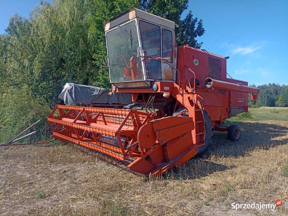 Kombajn Zbożowy Bizon Z056 1985r mazowieckie Wola Goryńska