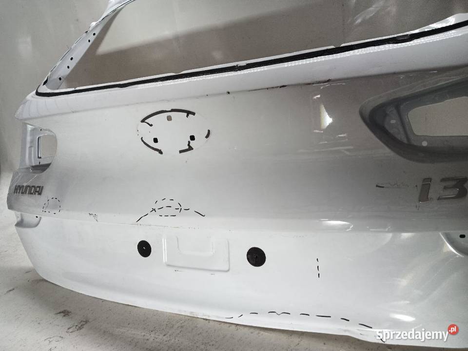 TYLNA KLAPA BAGAŻNIKA HYUNDAI I30 III TYLNA osobowe sprzedam