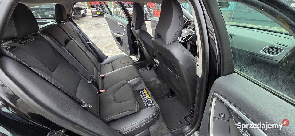VOLVO V60 20D 160 NAVI BLUETOOTH USBAUX MOŻLIWA