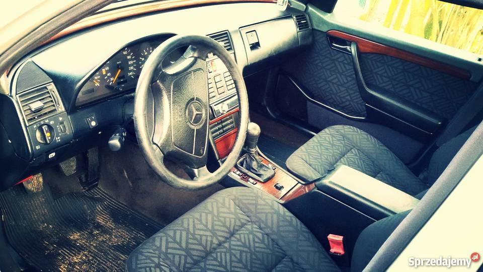 Sprzedam mercedesa w202 wersja elegance grosze poduszka powietrzna lubelskie