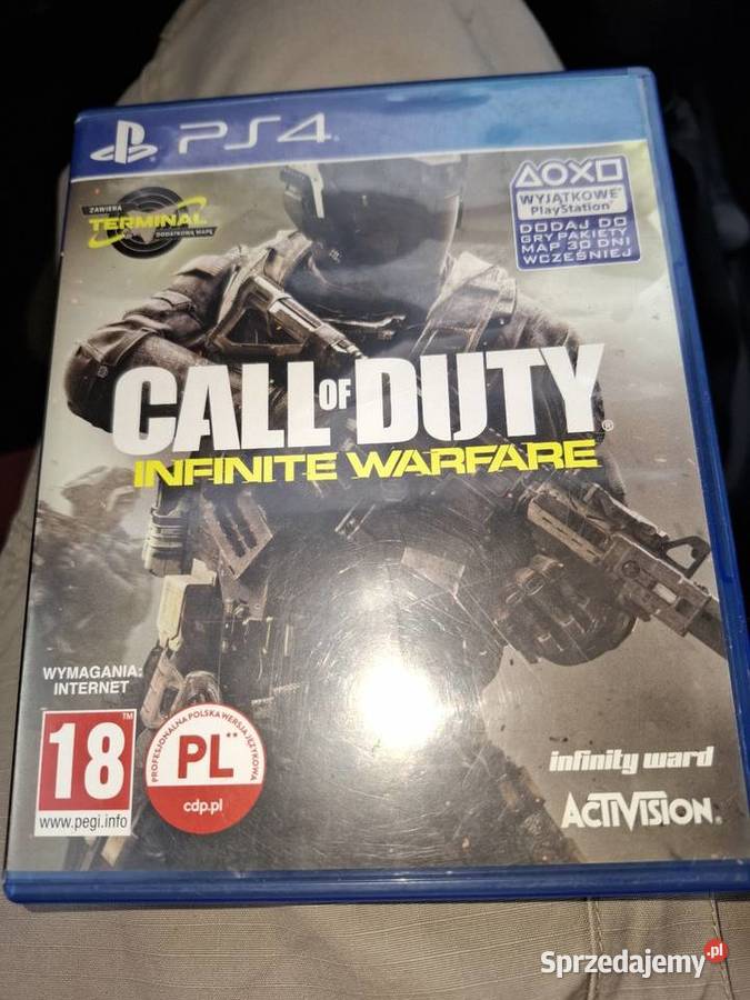 Gry w zestawie na 4 sprzedam