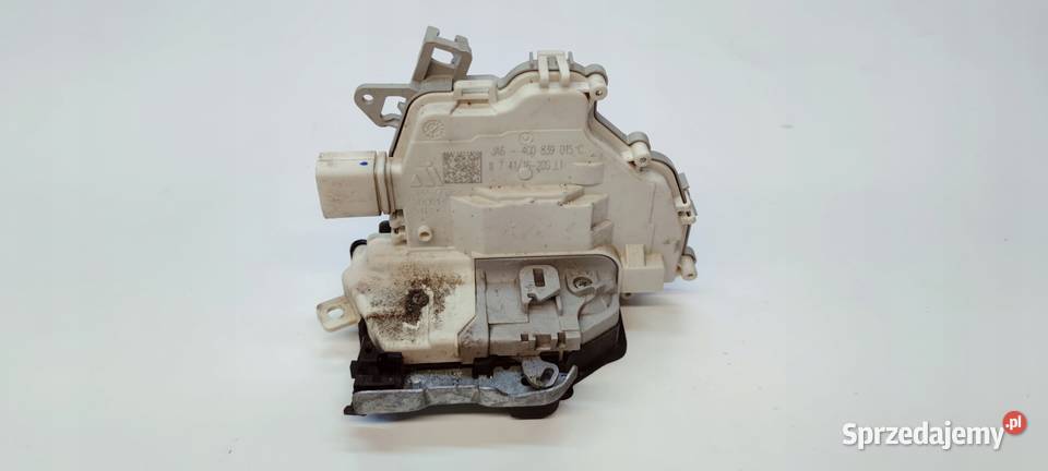 ZAMEK DRZWI LEWY TYŁ AUDI A6 C7 Q3 4G0839015C Przystajń
