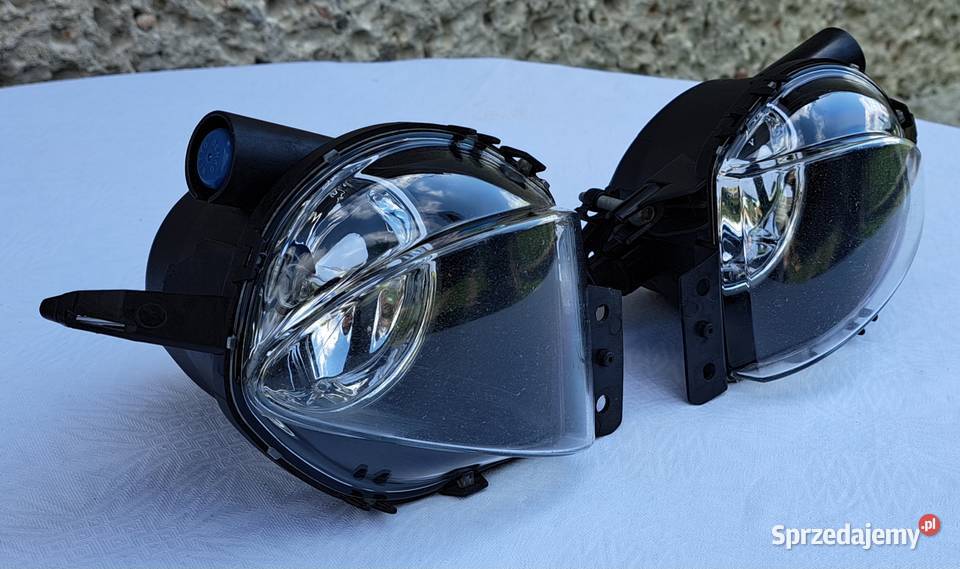 HALOGEN LEWY PRAWY BMW E90 E91 6948373 6948374 osobowe Mielęcin