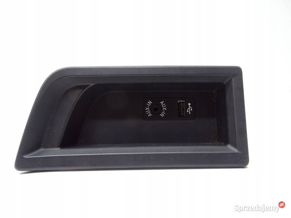 GNIAZDO PORT AUX IN USB BMW F20 F21 F30 F31